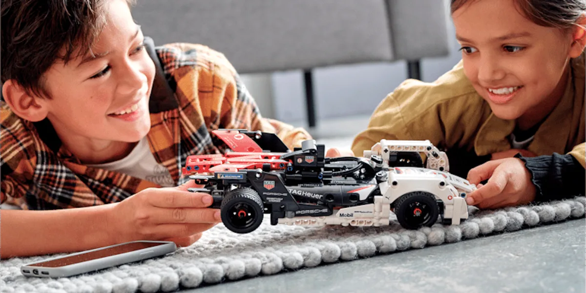 Porsche 99x Formula E LEGO Technic Porsche 99X Electric; by LEGO.